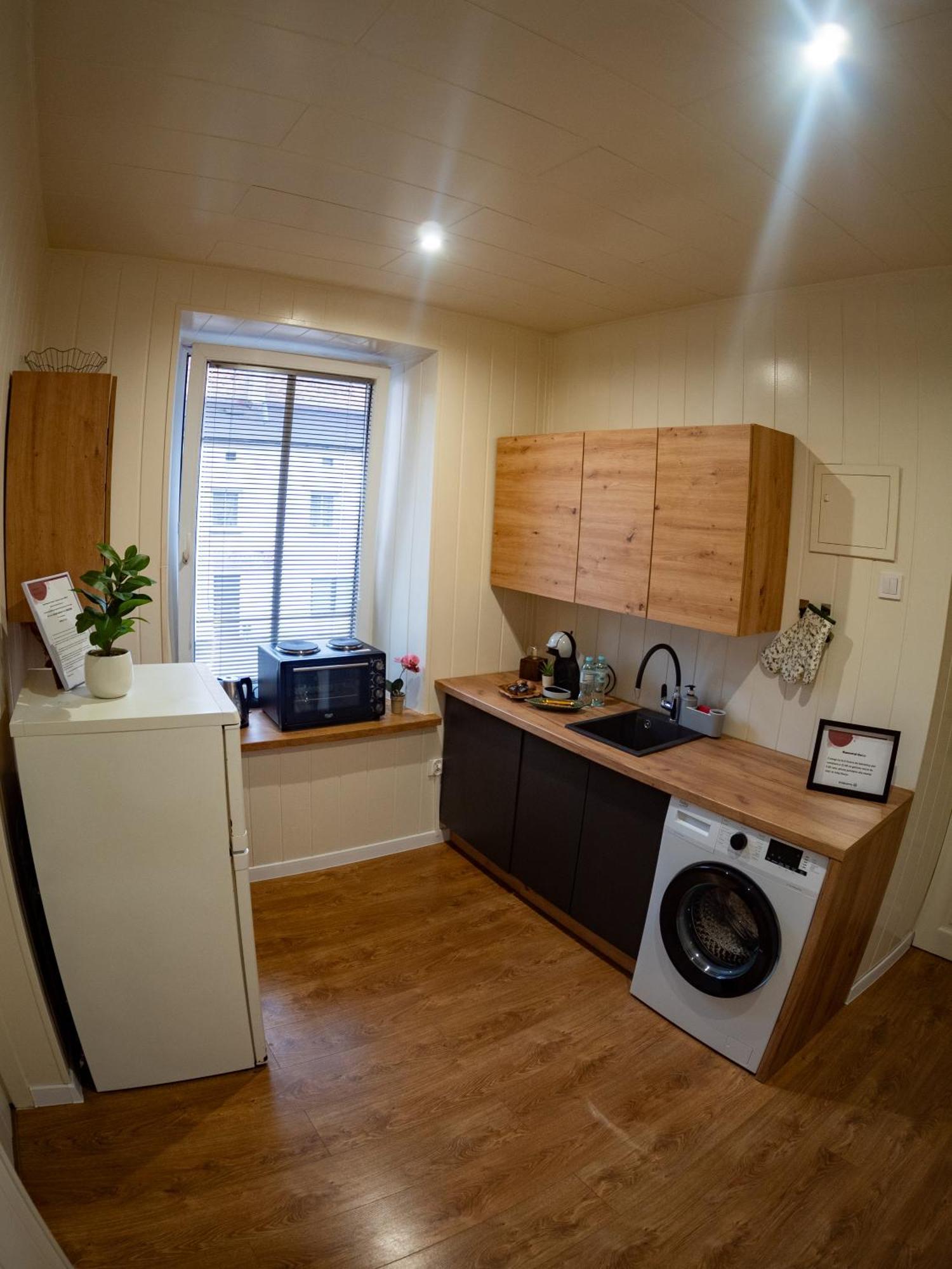 Apartament Classic Comfort Aleja Nmp 8 - Free Parking Częstochowa Eksteriør bilde