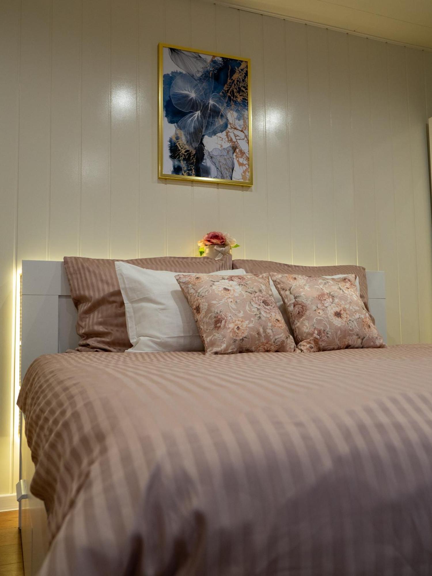 Apartament Classic Comfort Aleja Nmp 8 - Free Parking Częstochowa Eksteriør bilde