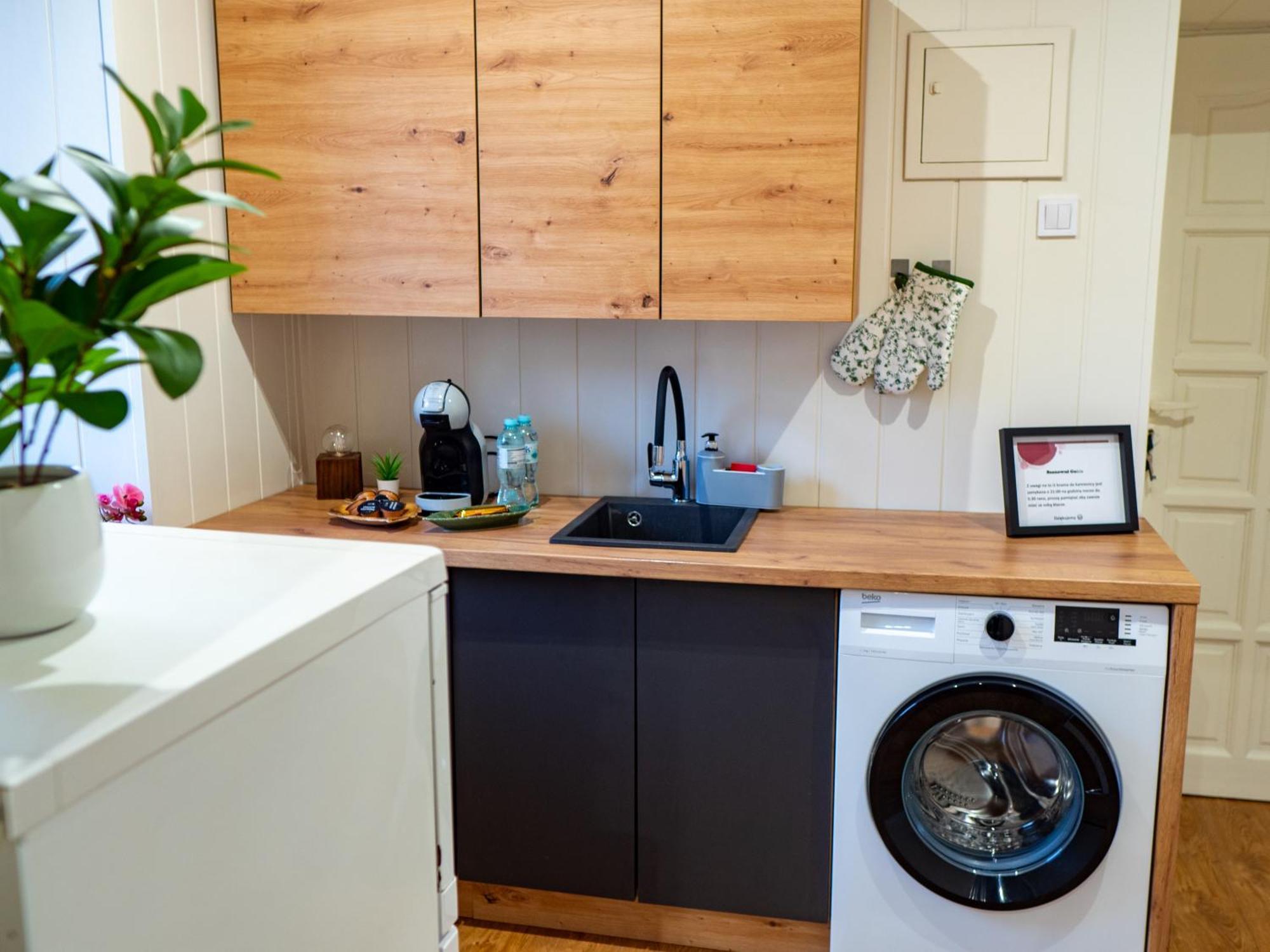 Apartament Classic Comfort Aleja Nmp 8 - Free Parking Częstochowa Eksteriør bilde